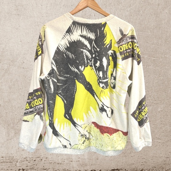 Red and Yellow Crew Neck Sweater with Bold Graphic Design - Picture 2 of 4